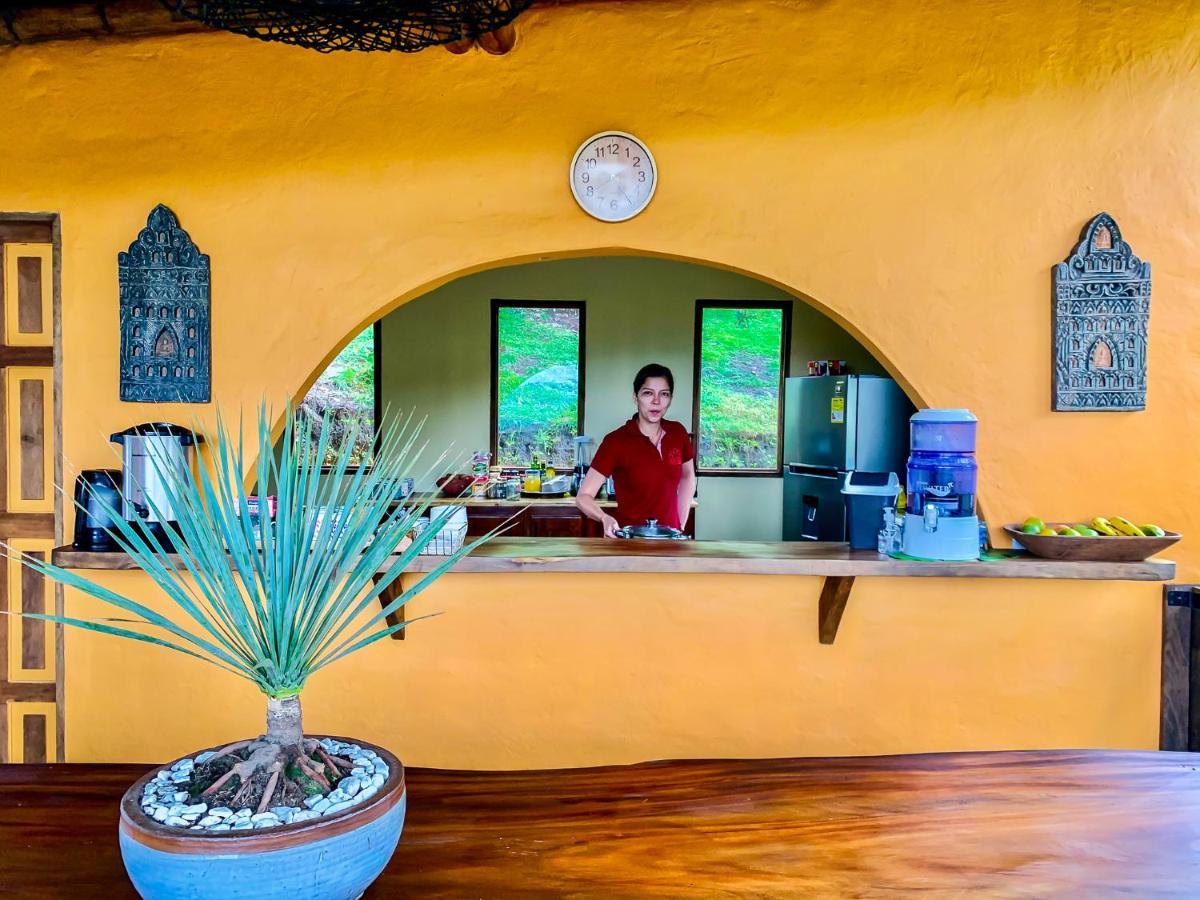La Casa De Loto Retreat Guatapé מראה חיצוני תמונה